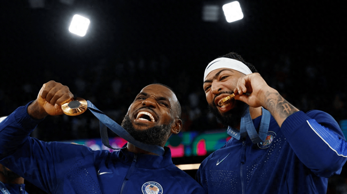 火药味十足！篮网队与湖人队上演激烈对抗的简单介绍