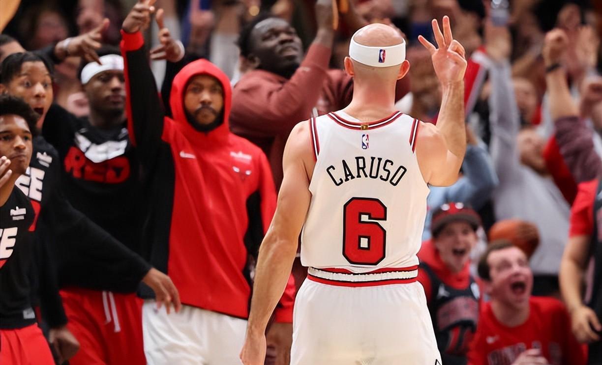 雷霆队新援在比赛中展现出色，球迷心目中新宠